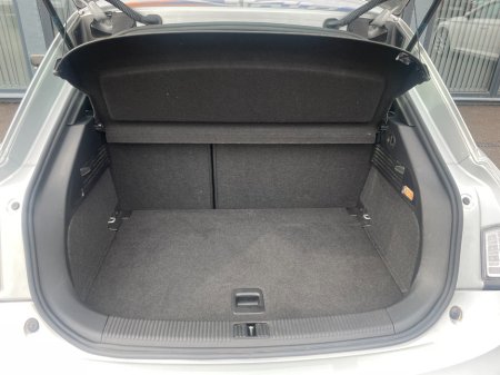 2011 Audi A1 - thumbnail 6