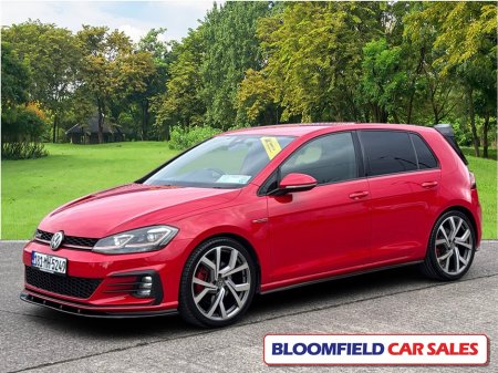 2018 Volkswagen Golf - thumbnail 3