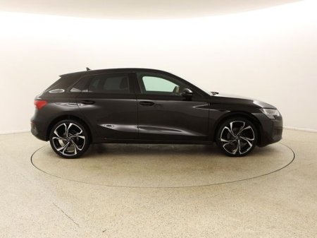 2022 Audi A3 30 TDI 116HP SE €24,750 thumbnail