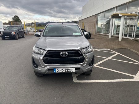 2021 Toyota Hilux 2.4 DOUBLE CAB SR5 4DR €38,500