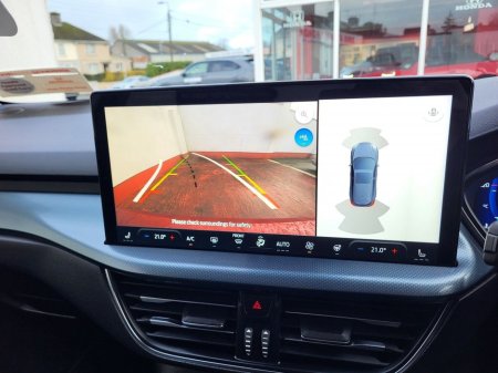 2022 Ford Focus 1.0L EcoBoost 125PS Active Vignale €24,500 thumbnail