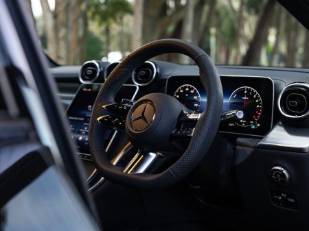 2026 Mercedes-Benz GLC Class - thumbnail 15