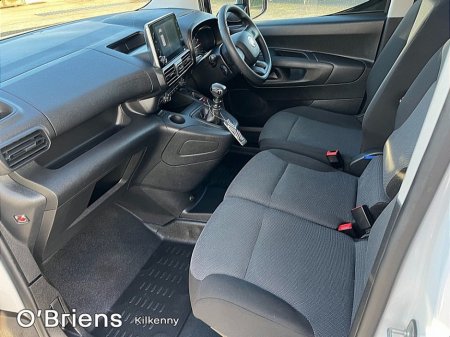 2023 Fiat Doblo - photo 4