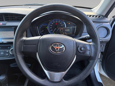 2020 Toyota Corolla - thumbnail 13