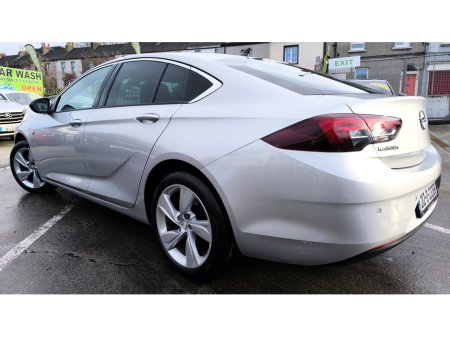 2021 Opel Insignia - view 4