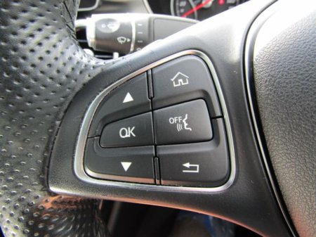 2016 Mercedes-Benz C Class - thumbnail 26