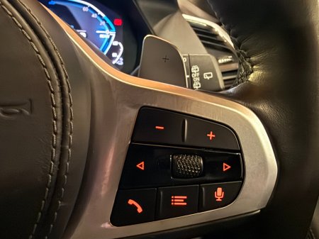 2022 BMW X5 xDrive45e M Sport €49,900 thumbnail