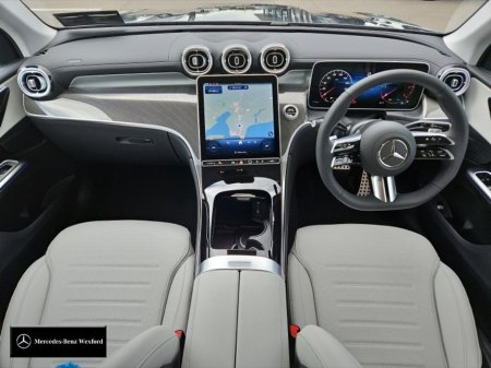 2025 Mercedes-Benz GLC Class 220D AMG 4Matic €83,516 thumbnail