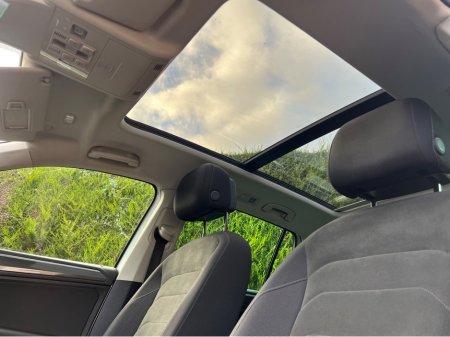 2018 Volkswagen Tiguan 2018 HIGHLINE 2.0 TDI 150HP  AUTOMATIC D7F 5DR €19,950 thumbnail