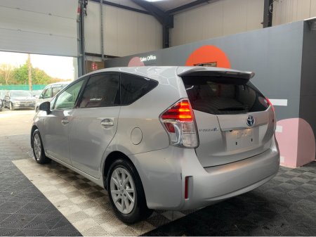 2016 Toyota Prius Alpha 1.8 HYBRID 7 SEATER / 99k KMs / Automatic / Cruise Control & Reverse Camera €17,950
