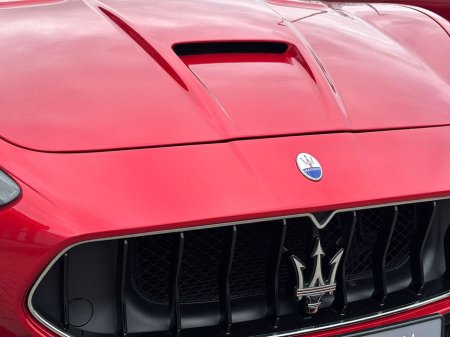 2018 Maserati Gran Turismo - thumbnail 10