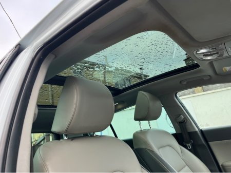 2017 Kia Sportage - thumbnail 19