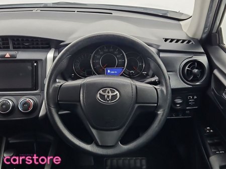 2018 Toyota Corolla - thumbnail 18