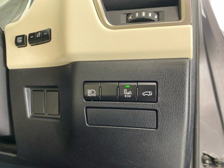 2021 Lexus NX 300 h - thumbnail 18