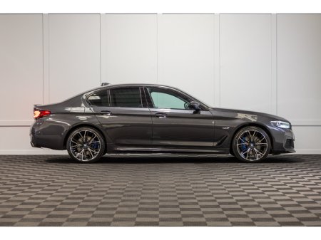 2023 BMW 5 Series - photo 6