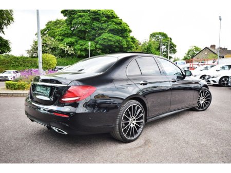 2020 Mercedes-Benz E Class - thumbnail 2