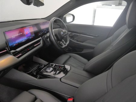 2024 BMW 5 Series 520i M Sport Pro Saloon €60,900 thumbnail