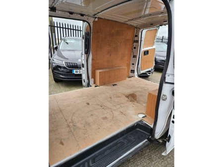 2022 Mercedes-Benz Vito - thumbnail 12