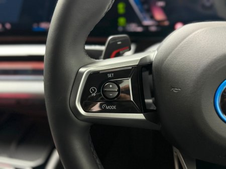 2025 BMW 5 Series 530E M SPORT TOURING €66,990 thumbnail