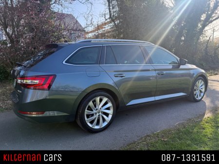 2017 Skoda Superb - thumbnail 3