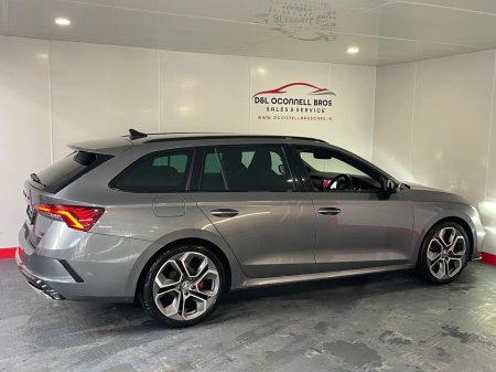 2022 Skoda Octavia - thumbnail 5