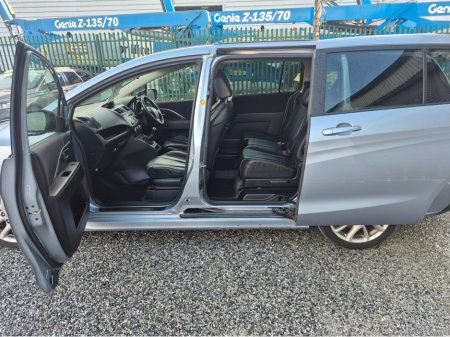 2012 Mazda Mazda5 1.6 D SPORT 115 PS 5DR 115PS €3,750 thumbnail