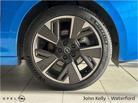 2025 Opel Astra Astra-e GS EV *FULLY ELECTRIC* thumbnail