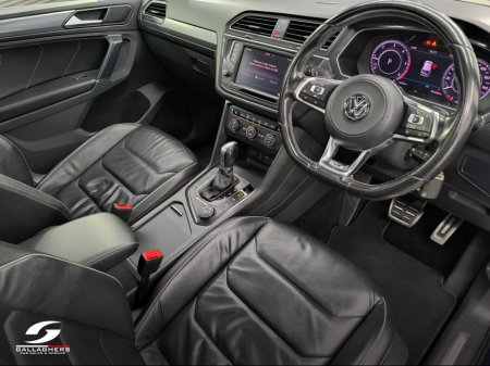 2017 Volkswagen Tiguan (171) R-LINE 2.0 TDI **4MOTION 240BHP**DSG AUTO €24,995 thumbnail