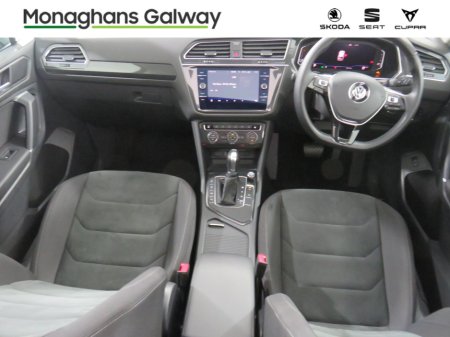 2019 Volkswagen Tiguan Allspace R-LINE 2.0 TDI AUTO 7 SEATER thumbnail