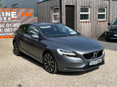 2017 Volvo V40 ==DYNAMIC SPEC//AUTO//REVERSING CAMERA//IMMACULATE== €14,500
