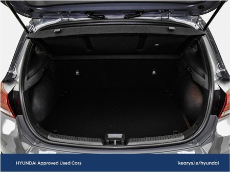 2022 Hyundai i30 Petrol Deluxe NLine €23,490 thumbnail