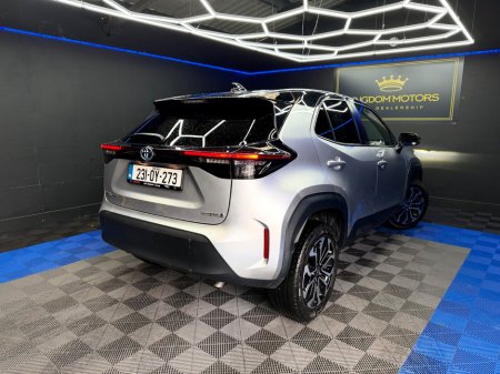 2023 Toyota Yaris Cross - thumbnail 8