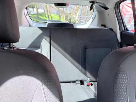 2018 Dacia Sandero - thumbnail 16