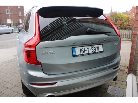 2016 Volvo XC90 - thumbnail 4