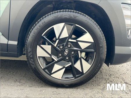 2025 Hyundai Kona 1.6 HYBRID Elegance Auto €34,495 thumbnail