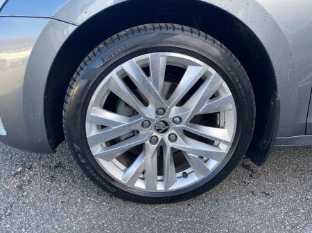 2024 Skoda Octavia - thumbnail 5