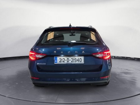 2021 Skoda Superb - thumbnail 6