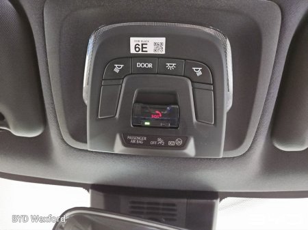 2024 Toyota Corolla Corolla Icon Hev Cvt Icon 140 VVT-h Auto Start/Stop €27,975 thumbnail