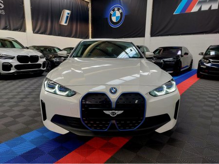 2022 BMW i4 I4 EDRIVE40 SPORT ---VISIBILITY PACK WITH LASER LIGHTS - PARK ASSISTANT PACK-- DRIVER ASSISTANT PACK PREP 11 -- APPLE CAR PLAY -- REVERSE CAMERA -- UPGRADED ALLOYS -- €33,950