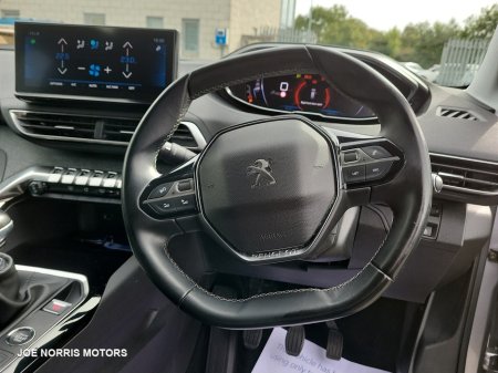 2021 Peugeot 5008 - thumbnail 20
