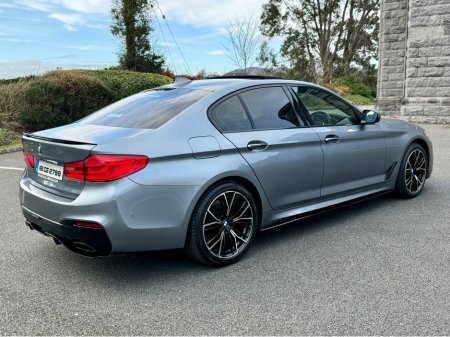 2018 BMW 5 Series - thumbnail 3