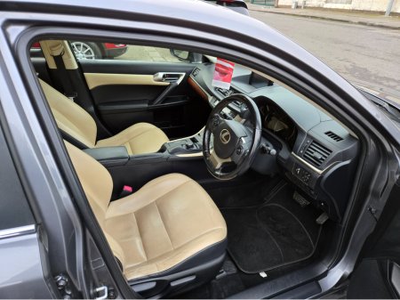 2015 Lexus CT 200 h - thumbnail 5