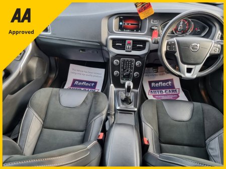 2016 Volvo V40 - thumbnail 14