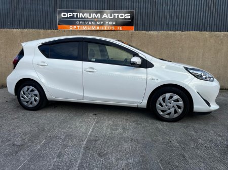 2018 Toyota Aqua Toyota Aqua 1.5 petrol, automatic, self charge hybrid