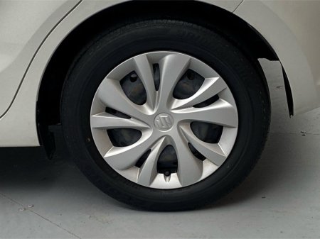 2022 Suzuki Swift - thumbnail 15