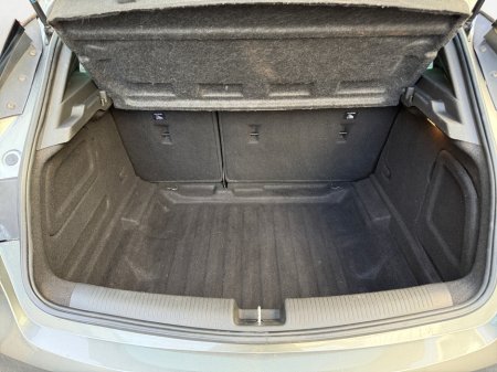 2019 Vauxhall Astra - thumbnail 9