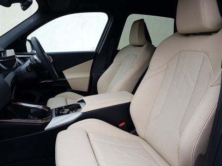 2026 BMW X3 30e xDrive M Sport €80,765 thumbnail