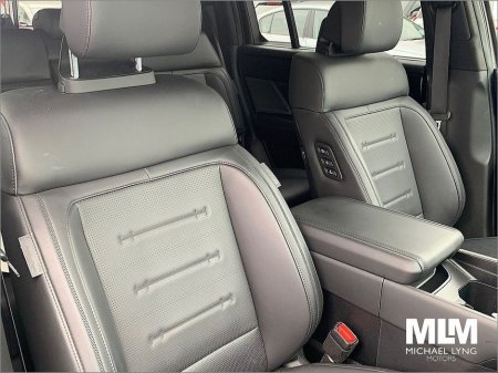 2025 Hyundai Santa Fe 1.6 PHEV 4WD Premium Calligraphy €63,995 thumbnail