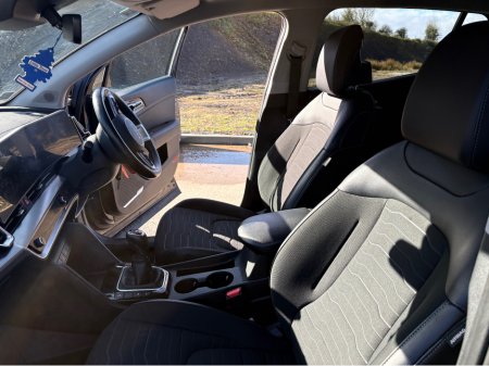 2023 Kia Sportage - thumbnail 19