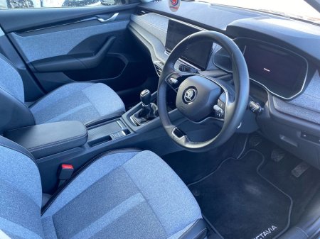 2024 Skoda Octavia - thumbnail 6